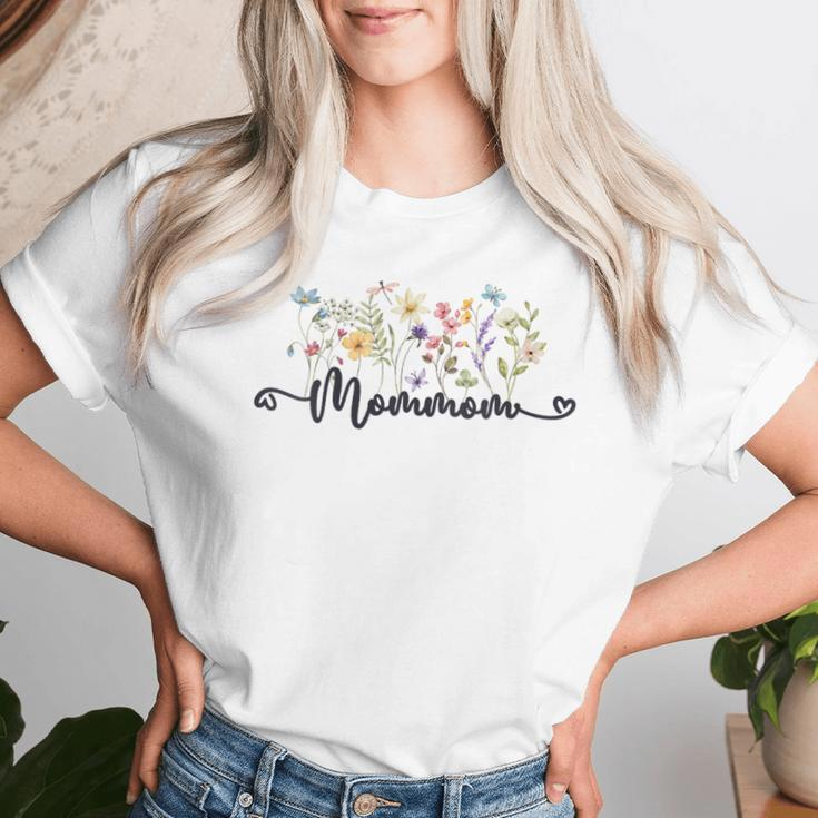Best Mommom Ever Blessed Mommom Wildflower Mommom Women T-shirt Gifts for Her