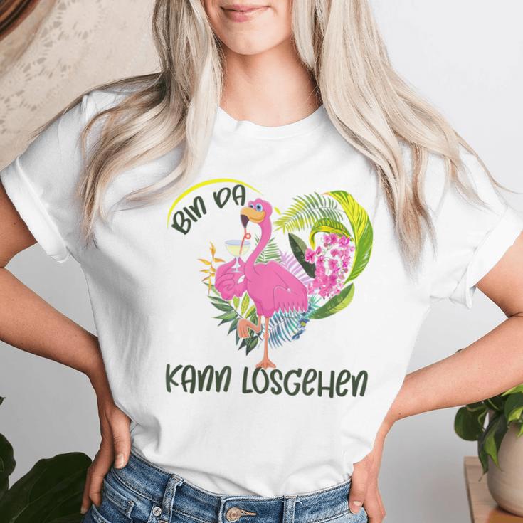 With Bin Da Kann Losgehen Flamingo With Cocktail Champagne Motif Gray T-shirt Frauen Geschenke für Sie