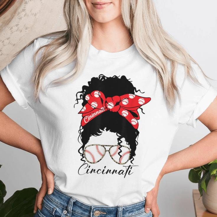 Cincinnati Messy Bun Baseball Fan Souvenir I Love Cincinnati Women T-shirt Gifts for Her