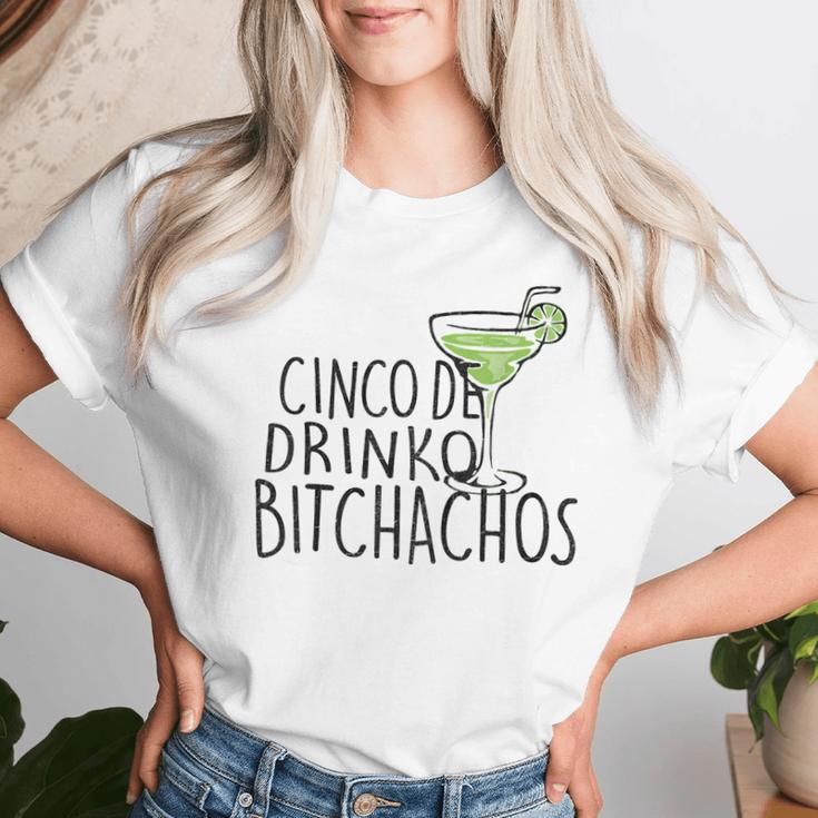 Cinco De Drinko Bitchachos Cinco De Mayo Mexican Women T-shirt Gifts for Her