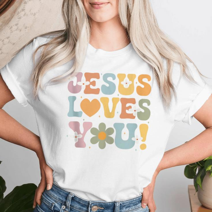 Cute Jesus Loves You Groovy Christian Kid Girl Vintage Women T-shirt Gifts for Her