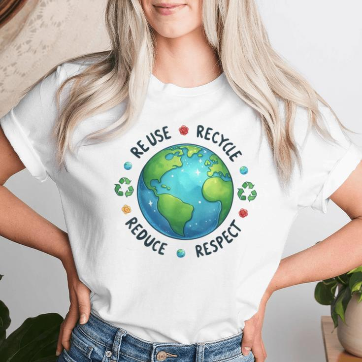 Earth Day Teacher Environment Day Recycle Earth Day Women T-shirt Gifts for Her