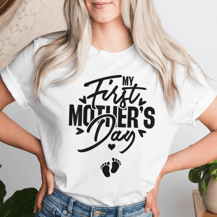 My First Pregnancy Announcement Mom To Be 2024 Women T-shirt Gifts for Her