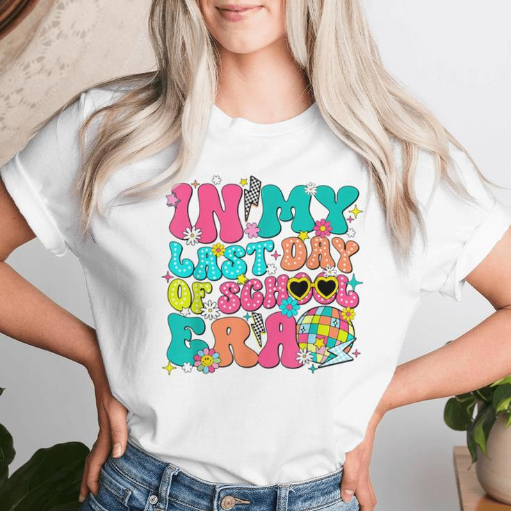 Graduate Groovy In My Last Day Of School Era Women T-shirt Gifts for Her