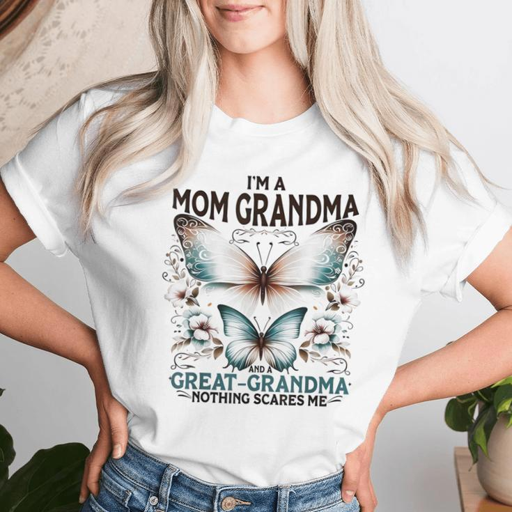 I'm A Mom Grandma And A Great Grandma Butterfly Mother's Day Women T-shirt Gifts for Her