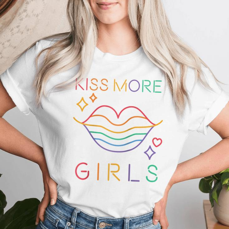 Kiss More Girls Lgbt Cute Lesbian Lips Pride Month Women T-shirt Gifts for Her