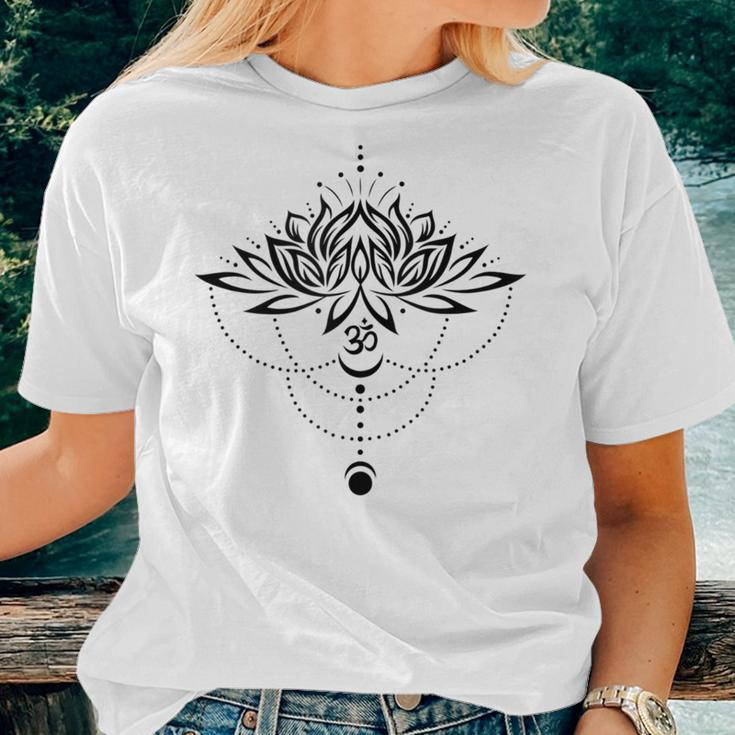 Lotus Flower Om Symbol Yoga Lovers Meditation Moon Idea Women T-shirt Gifts for Her