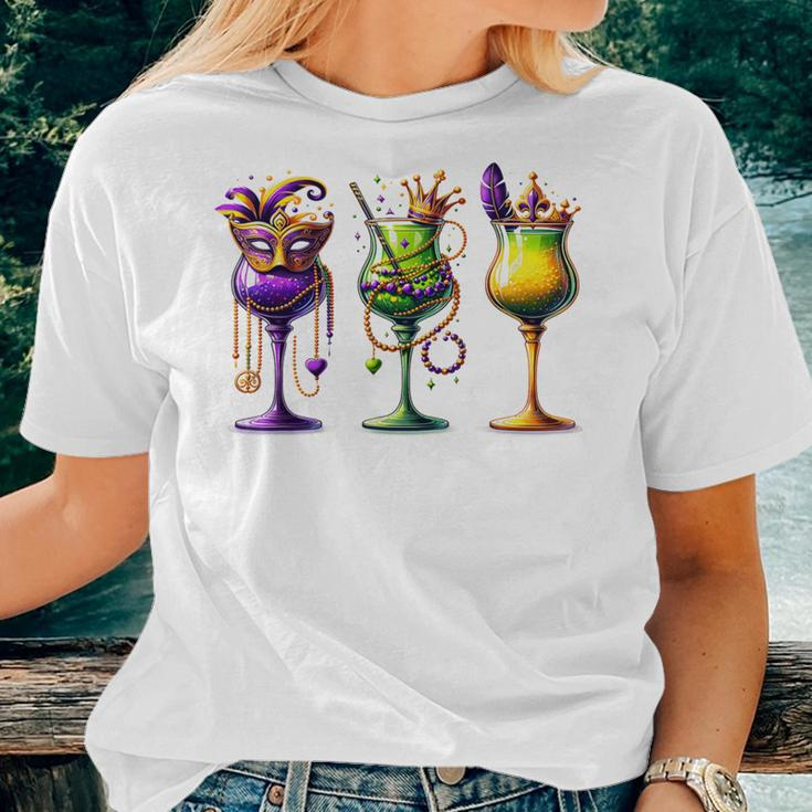 Mardi Gras Glass Of Wine Drinking Wine Festival Parade Women T-shirt Gifts for Her