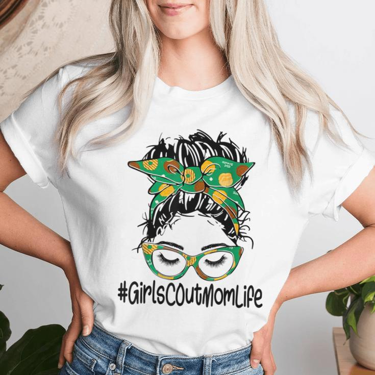 Messy Bun Girls Scout Mom Life Cookie Bakery Women T-shirt Gifts for Her