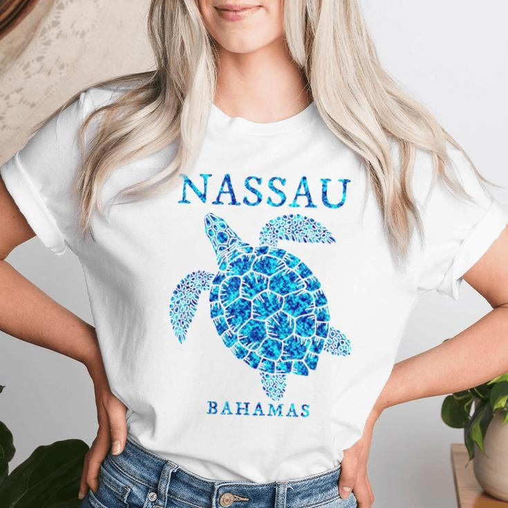 Nassau Bahamas Sea Turtle Boys Girls Toddler Souvenir Women T-shirt Gifts for Her