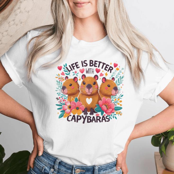 Niedliche Drei Baby Capybara Haustier Für Mädchen Damen T-shirt Frauen Geschenke für Sie