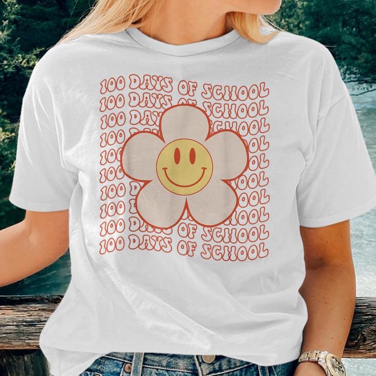 Retro Groovy Happy Face 100 Days Of School Cute 100Th Day Women T-shirt Gifts for Her