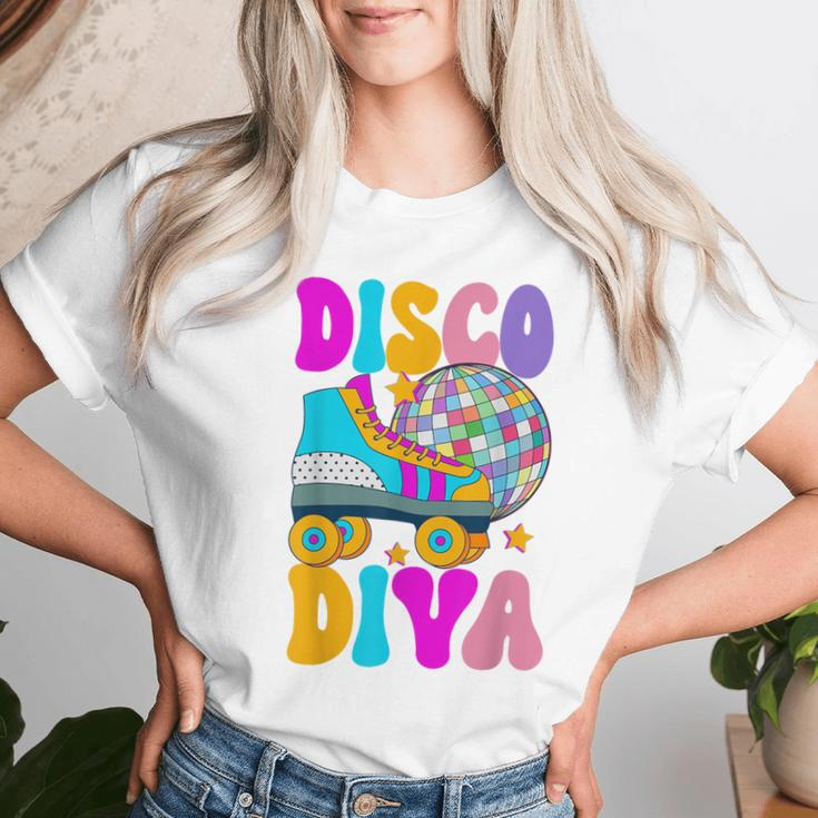 Roller Skating Disco Diva Skate Girl 70S Retro Women T-shirt Gifts for Her