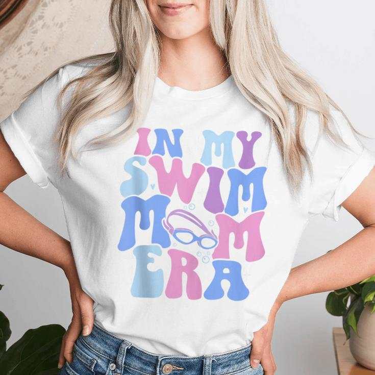 In My Swim Mom Era Groovy Swimming Mom Cute Swimmer Mother Women T-shirt Gifts for Her