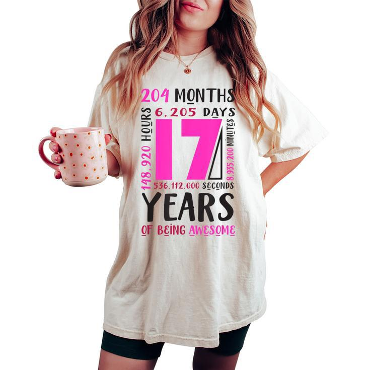 17Th Birthday Girls 17 Year Old Daughter Niece Women's Oversized Comfort T-shirt