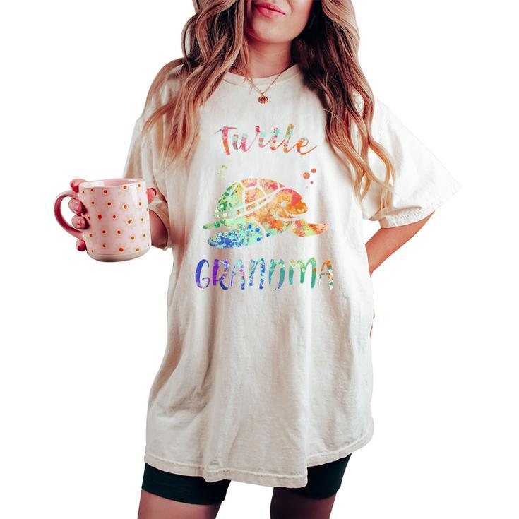 Colorful Turtle Grandma Promoted To Grandma 2021 Nana Women's Oversized Comfort T-shirt