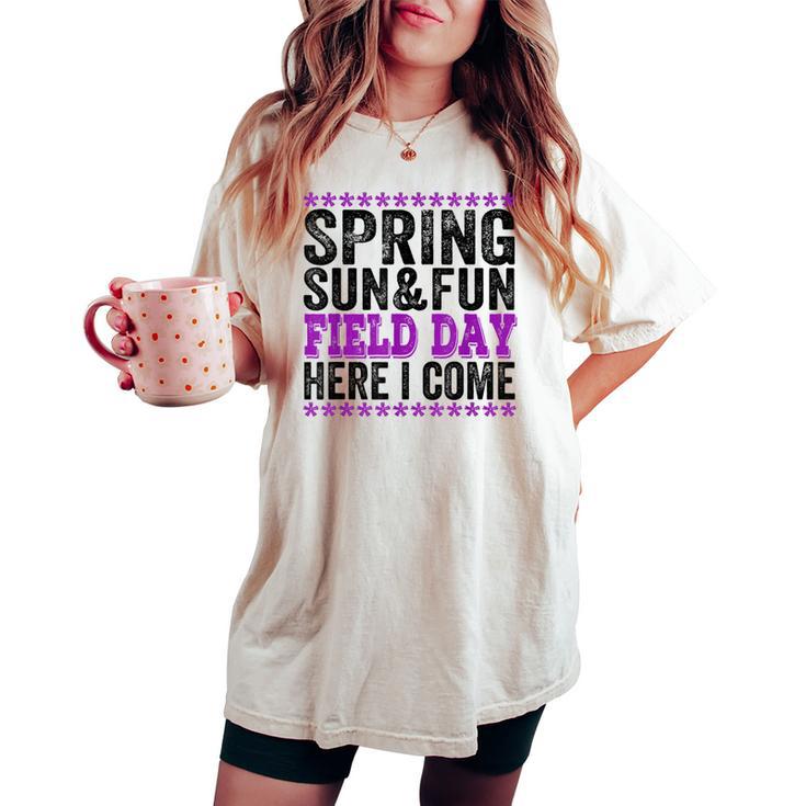 Spring Sun And Fun Quote For Teacher Field Day Pink Women's Oversized Comfort T-shirt