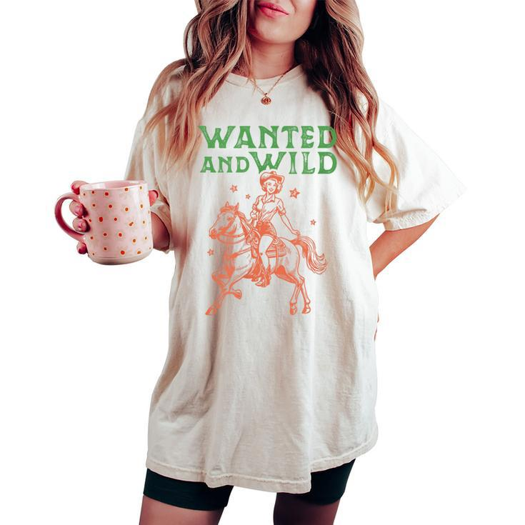 Wild West Horse Cowgirl Vintage Cute Western Rodeo Graphic Women's Oversized Comfort T-shirt