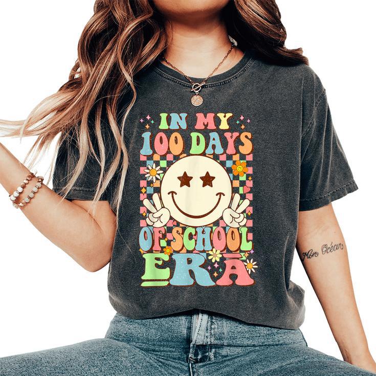 In My 100 Days Of School Era Retro Groovy 100Th Day Teacher Women's Oversized Comfort T-Shirt