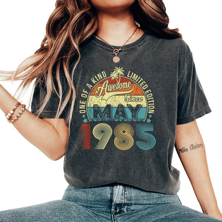 39 Years Old Vintage May 1985 39Th Birthday Women Women's Oversized Comfort T-Shirt