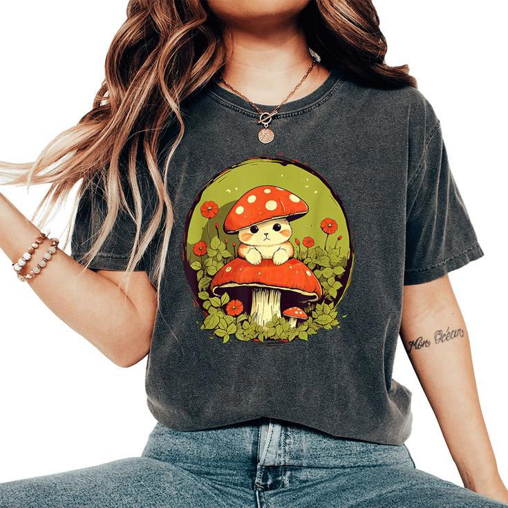 Cat Mushroom Cute Cottagecore Aesthetic Women's Oversized Comfort T-Shirt
