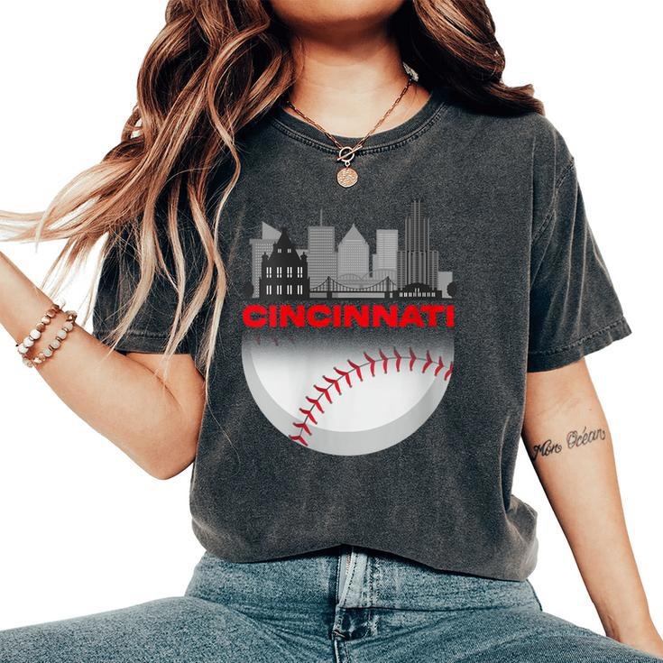 Cincinnati Vintage Style Of Baseball Women's Oversized Comfort T-Shirt