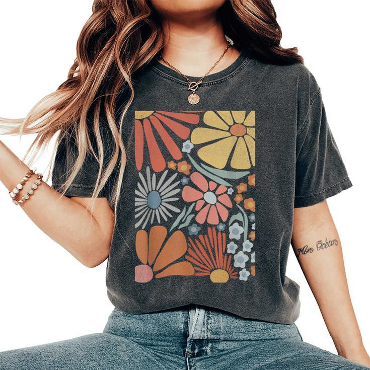 Colorful Summer Groovy Floral Colorful Retro Flowers Women's Oversized Comfort T-Shirt