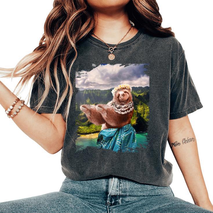 Cute Aloha Sloth Hawaiian Women's Oversized Comfort T-Shirt