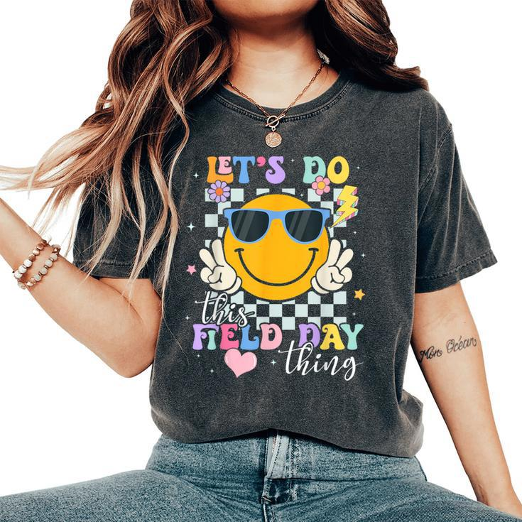 Lets Do This Field Day Thing Groovy Hippie Face Sunglasses Women's Oversized Comfort T-Shirt