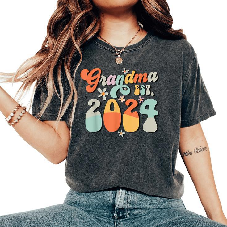 Grandma Est 2024 Retro Groovy Promoted To Grandma Women's Oversized Comfort T-Shirt