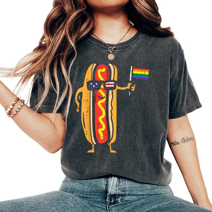 Hotdog Us Flag Sunglasses Rainbow Flag Gay Pride Lgbtq Food Women's Oversized Comfort T-Shirt