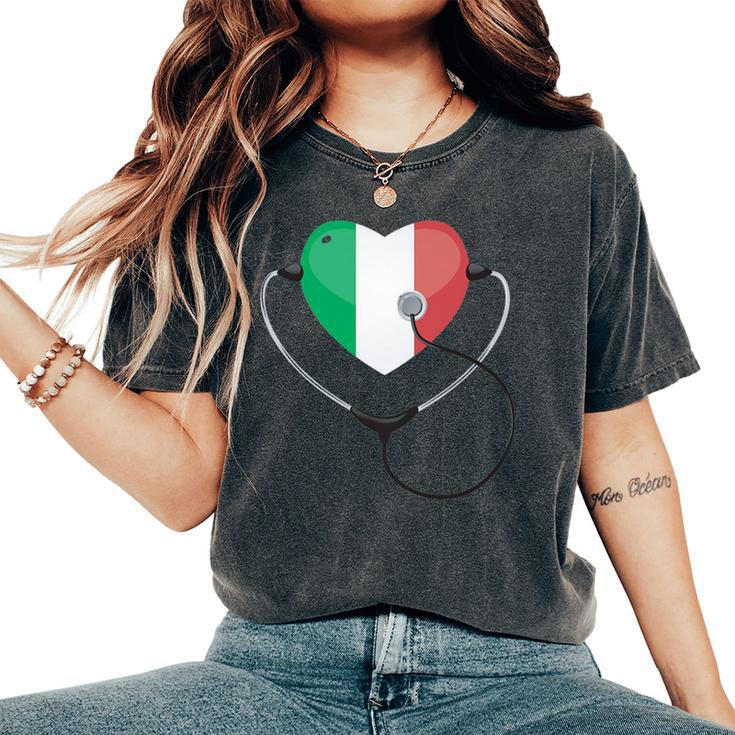 Italian Nurse Doctor National Flag Colors Of Italy Medical Women's Oversized Comfort T-Shirt