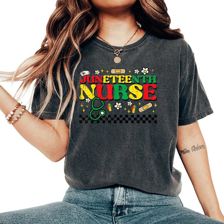 Junenth Nurse Groovy Retro African Scrub Top Black Women Women's Oversized Comfort T-Shirt