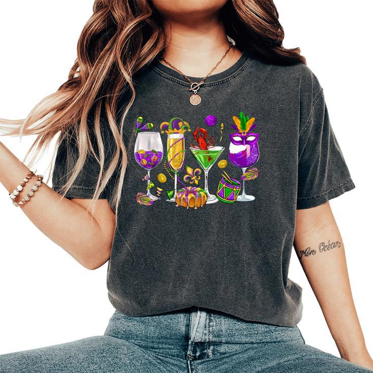 Mardi Gras Glass Of Wine Drinking Team Wine Festival Parade Women's Oversized Comfort T-Shirt