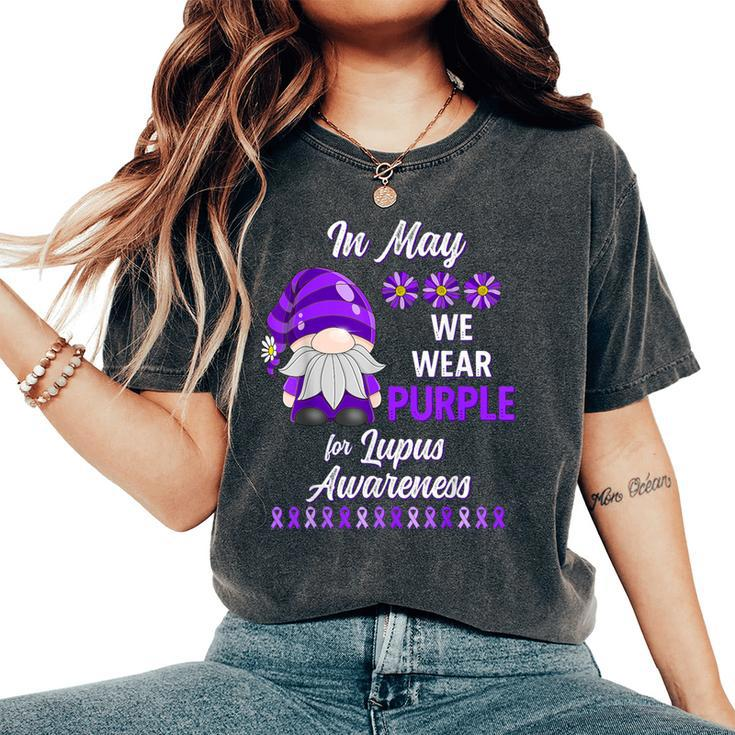 In May We Wear Purple Lupus Awareness Month Gnome Daisy Women's Oversized Comfort T-Shirt