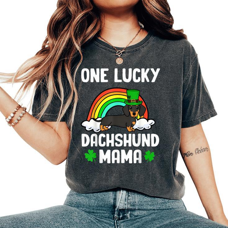 One Lucky Dachshund Mama Dog St Patrick's Day Women's Oversized Comfort T-Shirt