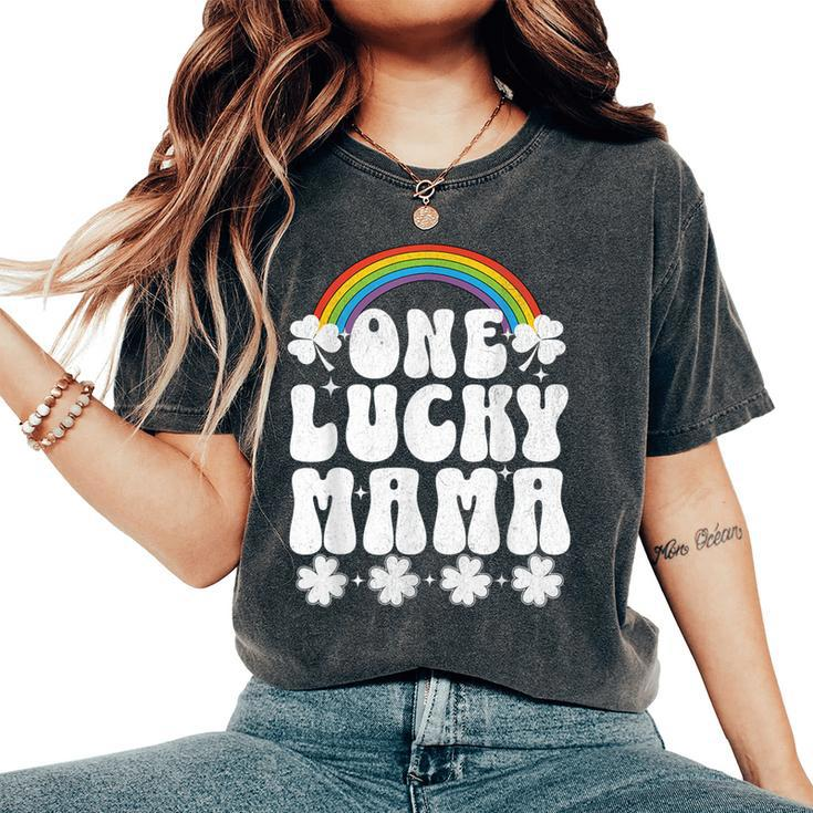 One Lucky Mama St Patrick's Day Lucky Mom Mother Women's Oversized Comfort T-Shirt