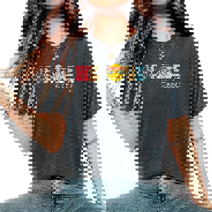Peace We Out Teacher Happy Last Day Of School Teacher Women's Oversized Comfort T-Shirt
