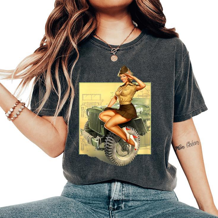 Pin-Up Girls Willys Mb Ww2 Poster Vintage Women's Oversized Comfort T-Shirt