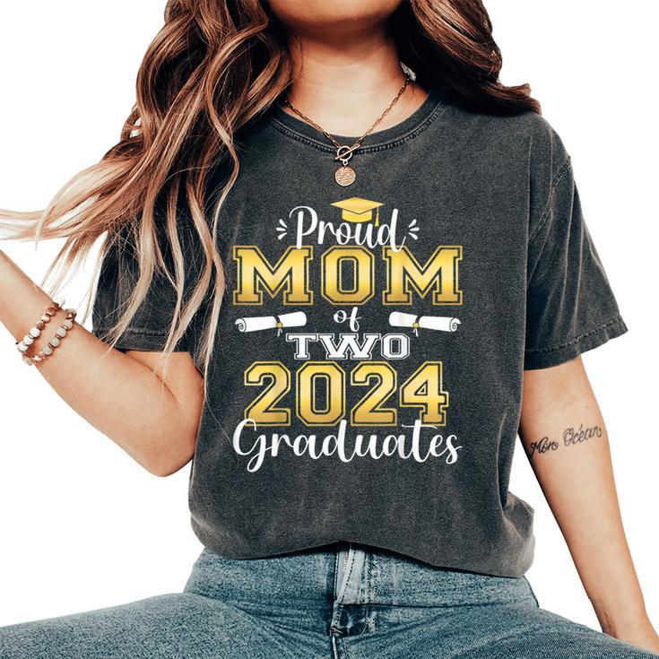Proud Mom Of Two 2024 Graduate Class 2024 Graduation Family Women's Oversized Comfort T-Shirt