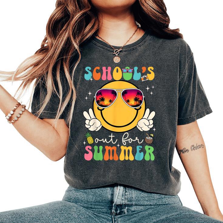 School's Out For Summer Teacher Last Day Of School Groovy Women's Oversized Comfort T-Shirt