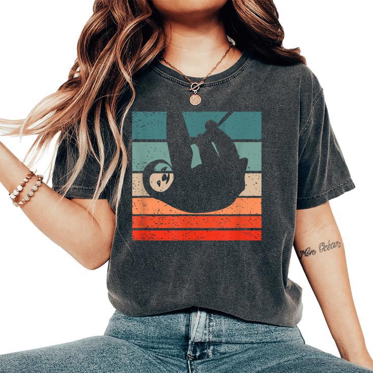 Sloth Retro Style Vintage Women's Oversized Comfort T-Shirt