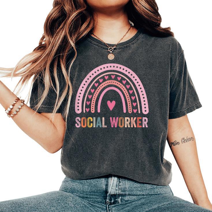 Social Worker Rainbow 2023 School Social Worker Outfit Women's Oversized Comfort T-Shirt