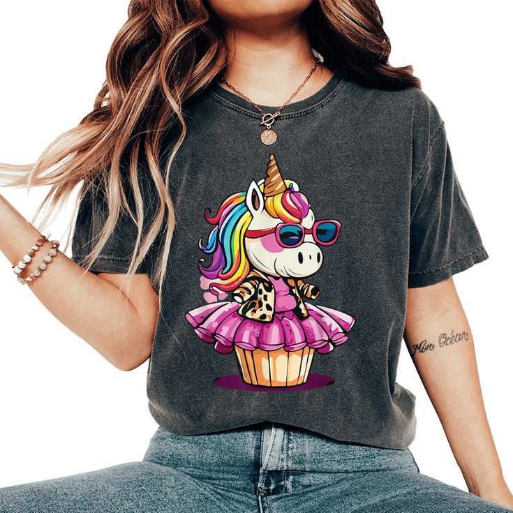 Unicorn Cupcake Cute Leopard Print Rainbow Unicorn Party Women's Oversized Comfort T-Shirt