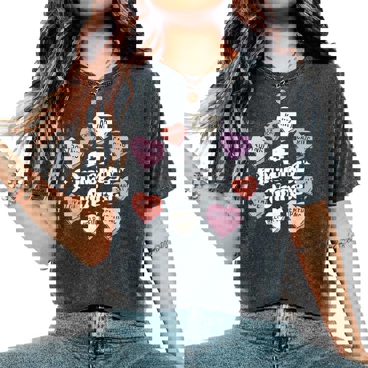 Valentines Day Oncology Nurse Cancer Support Groovy Hearts Women's Oversized Comfort T-Shirt