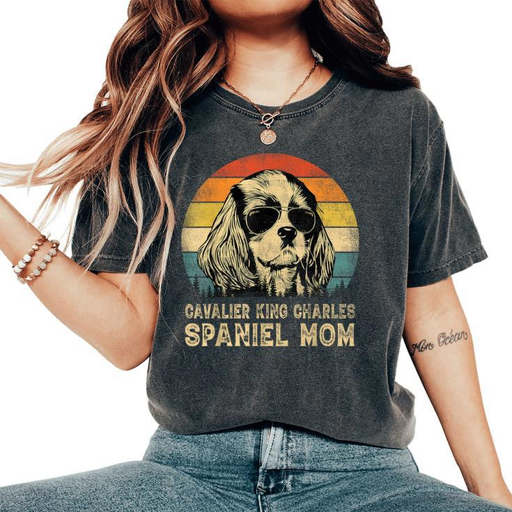 Vintage Cavalier King Charles Spaniel Mom Dog Mother's Day Women's Oversized Comfort T-Shirt