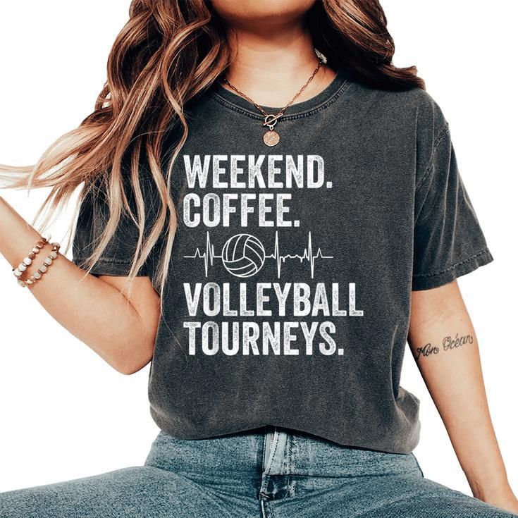 Vintage Weekend Coffee And Volleyball Moms Apparel Women's Oversized Comfort T-Shirt