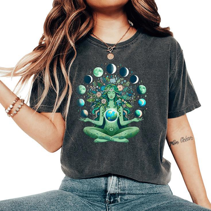 Witchy Nature Goddess Mother Earth Day Moon Phases Aesthetic Women's Oversized Comfort T-Shirt