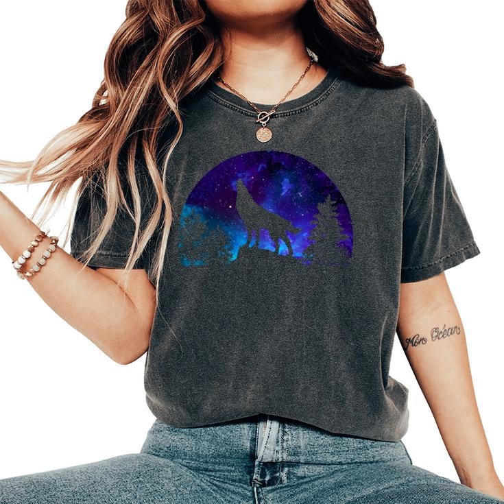 Wolf Howling Moon Love Wolves Cosmic Space Galaxy Girl Women's Oversized Comfort T-Shirt