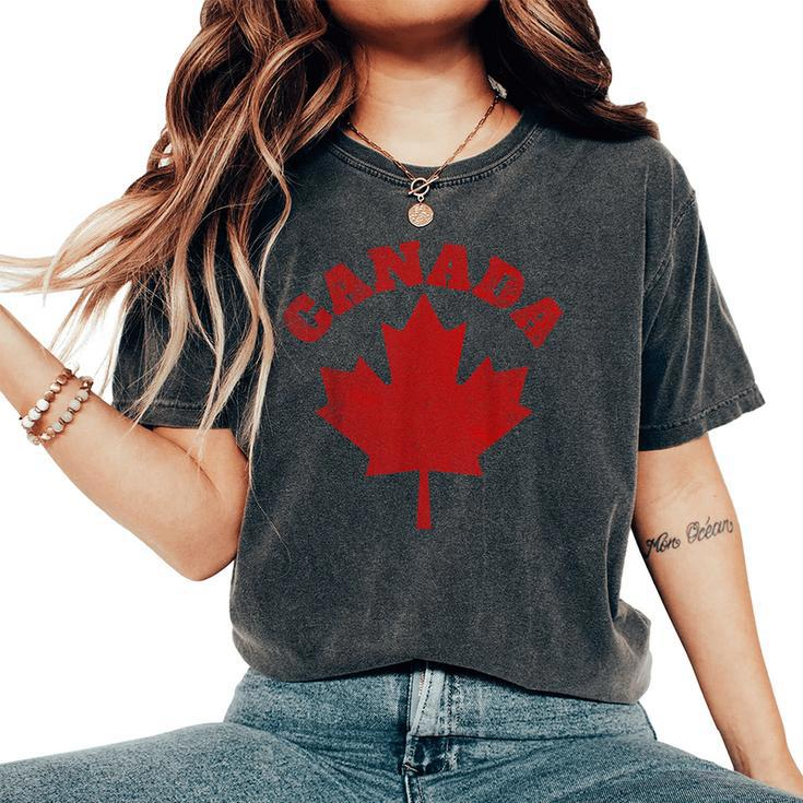 Canada Vintage Canadian Flag Leaf Maple Retro Women's Oversized Comfort T-Shirt